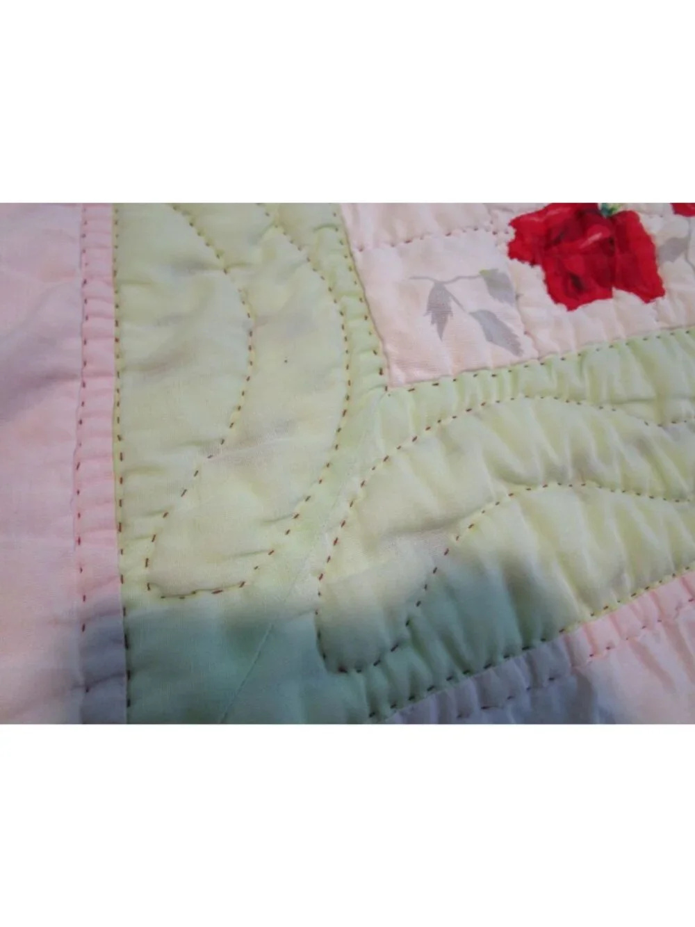 Vintage Wilendur Royal Rose Tablecloth Quilt Torn Damage 81x74 Cutter Quilt